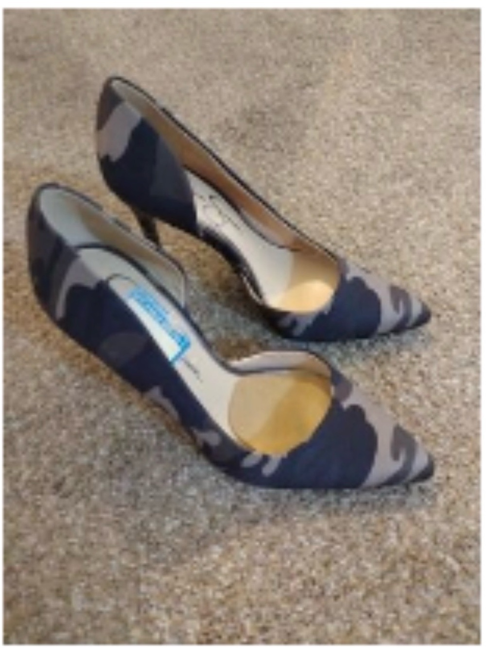 Camouflage Pointed-Toe Women's Pumps - Navy & Gray